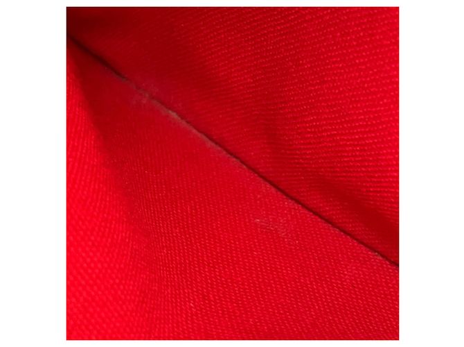 Bolso Louis Vuitton Monogram Reverse Giant OnTheGo EW Roja - vista 12
