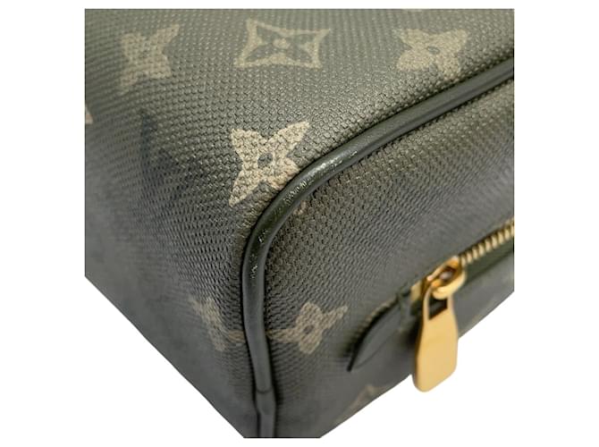 Pochette Louis Vuitton Monogram Verde Cachi Monogramma - vista 7