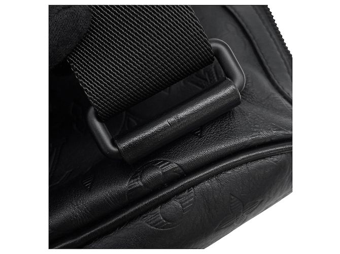 Borsa Sling Louis Vuitton Monogram Shadow Chalk Nero Monogramma - vista 12