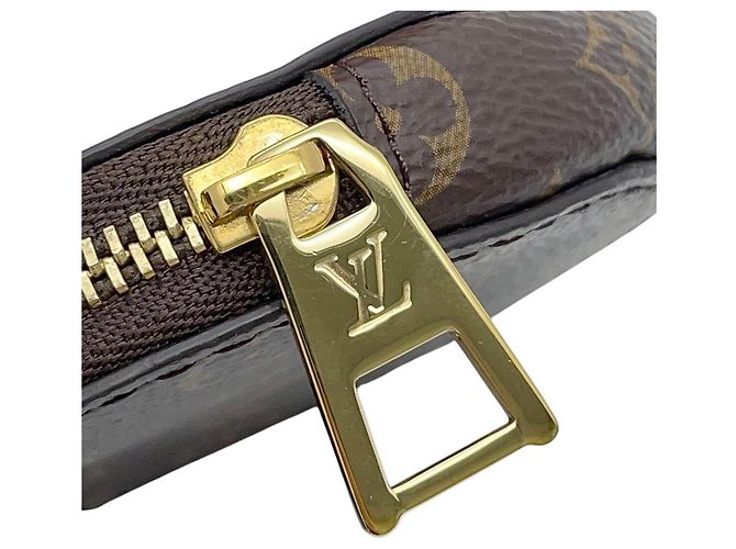 Borsa Louis Vuitton Monogram Reverse Giant OnTheGo PM Rosso - vista 13