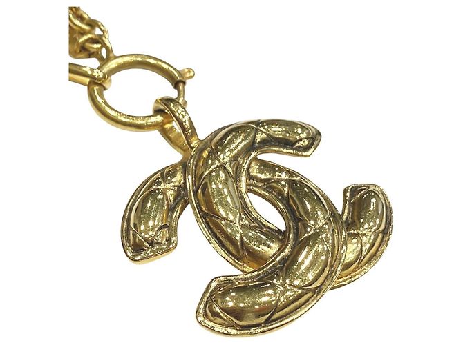 Collana Chanel Matelassé placcata oro D'oro - vista 7