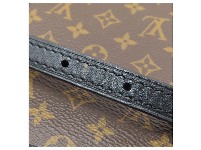 Louis Vuitton Pochette Trunk Vertical Shoulder Bag Monogramma - vista 16