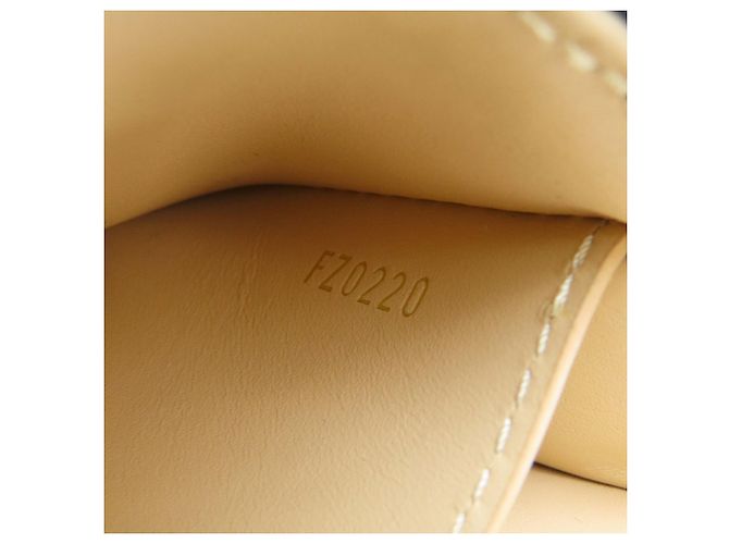Louis Vuitton Pochette Trunk Vertical Shoulder Bag Monogramma - vista 7