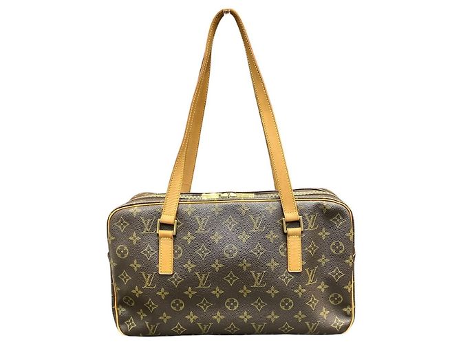 Borsa a tracolla Louis Vuitton Cite GM in Monogram Canvas Marrone Monogramma - vista 2