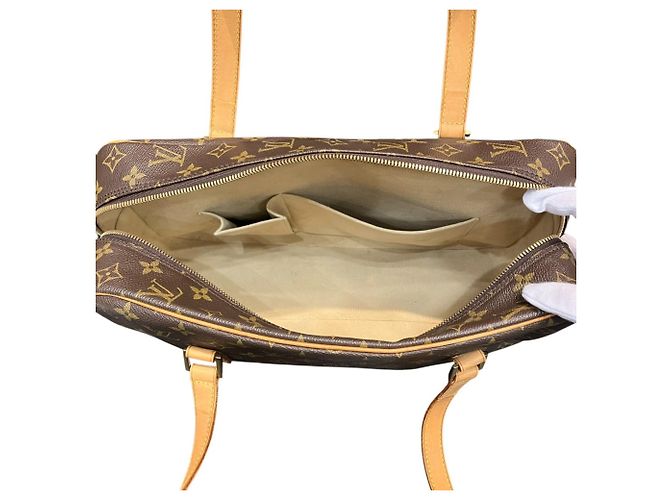 Borsa a tracolla Louis Vuitton Cite GM in Monogram Canvas Marrone Monogramma - vista 6