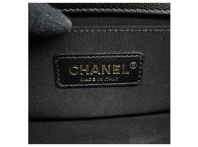 Borsa a tracolla Chanel Boy Matelassé Nera Nero - vista 12