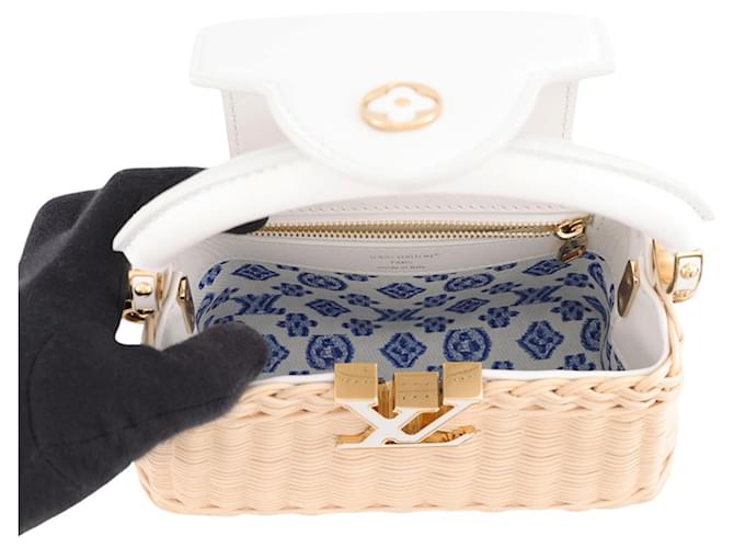 Borsa Louis Vuitton Capucines MINI Marrone - vista 6