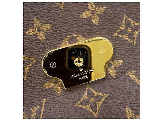 Borsa a tracolla Louis Vuitton Monogram Saint-Placide Rosso Monogramma - vista 15