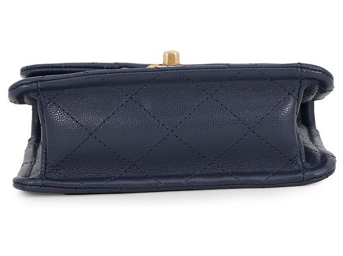 Borsa a tracolla Chanel Mini Matelassé con catena Blu navy - vista 3