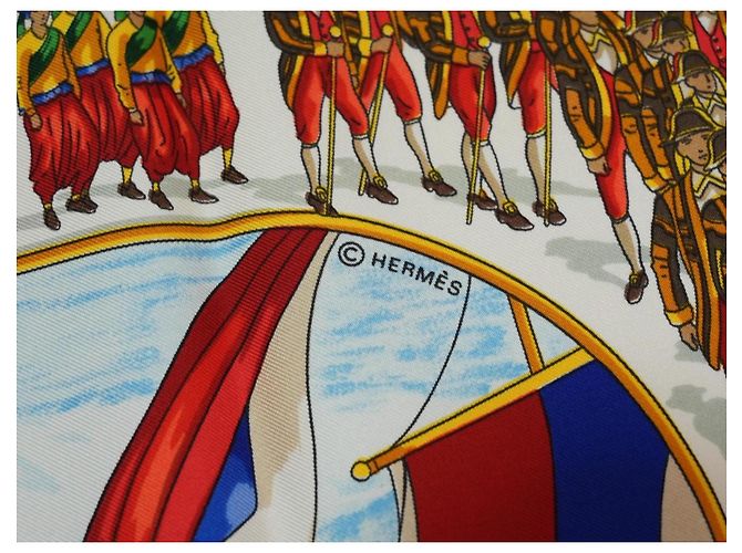 Hermès Grand Cortège à Moscou Seidenschal 90 cm Grün Mehrfarben - Ansicht 12
