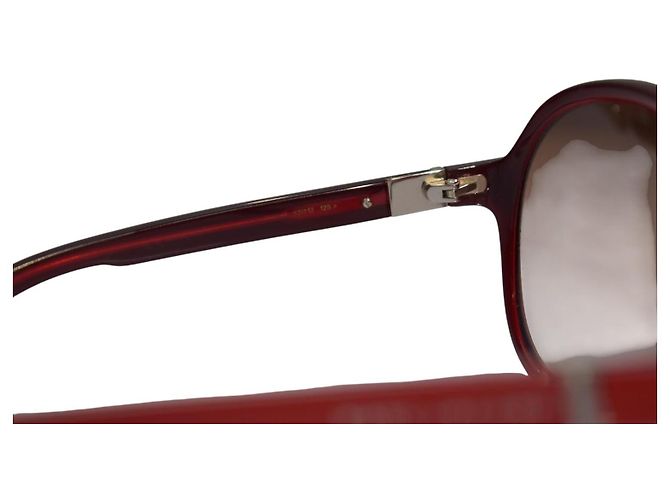 Óculos de sol aviador oversized MARC JACOBS vermelhos com lentes degradê marrom retrô - vista 6