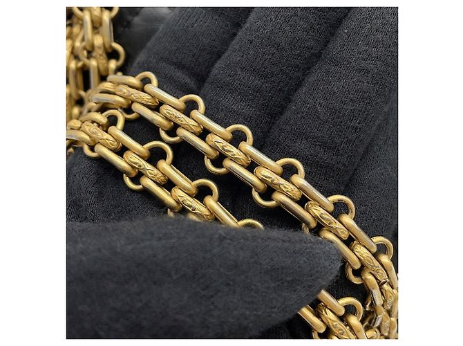 Borsa a tracolla con catena Chanel Matelassé Nero - vista 12