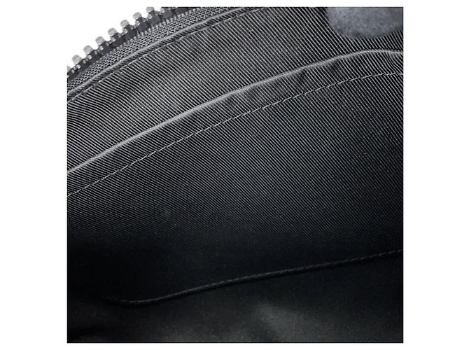 Bolso de mano Louis Vuitton Keepall Bandoulière 25 Monogram Negro - vista 11