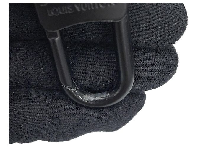 Bolso de mano Louis Vuitton Keepall Bandoulière 25 Monogram Negro - vista 14