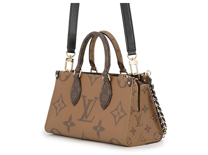 Borsa a mano OnTheGo EW con catena Louis Vuitton Monogram Reverse Giant Rosso - vista 2