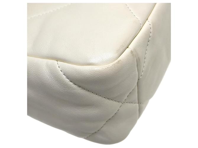 Chanel 19 Flap Quilted Leather Medium Bianco - vista 7