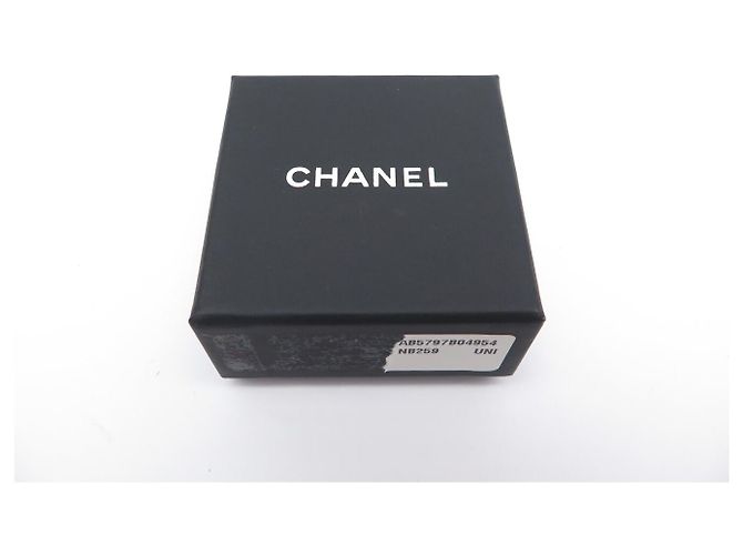 NUOVI ORECCHINI CHANEL LOGO CC SOLE AB5797 IN METALLO DORATO D'oro - vista 9