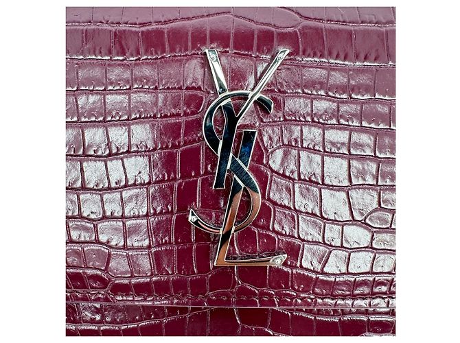 Borsa a tracolla Saint Laurent Sunset Medium in pelle goffrata croc Burgundy Rosso Bordò - vista 8