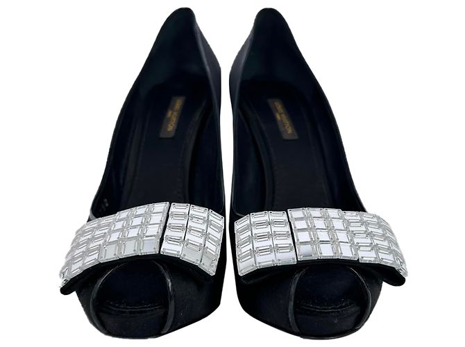 Décolleté peep-toe in raso nero con cristalli Louis Vuitton - vista 2