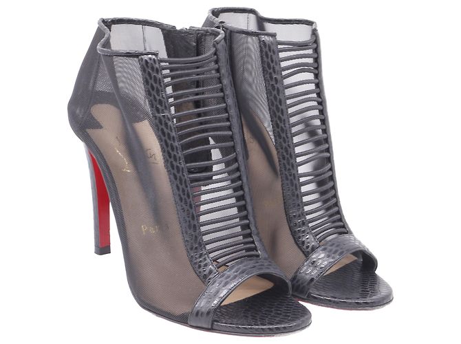 Stivaletti Trouble Open-Tie di Christian Louboutin in mesh nero - vista 3