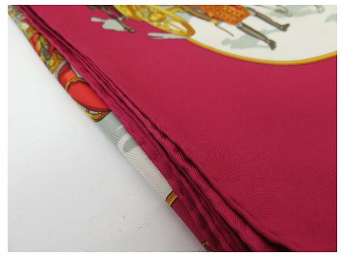 Hermès FOULARD HERMES GRAND CORTEGE A MOSCOU M. DUCHENE CARRE 90 SETA ROSSO - vista 17