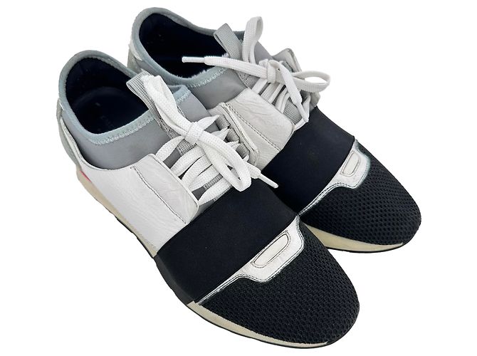 Everyday Balenciaga Race Runner Sneaker aus weißem Leder und Mesh - Ansicht 6