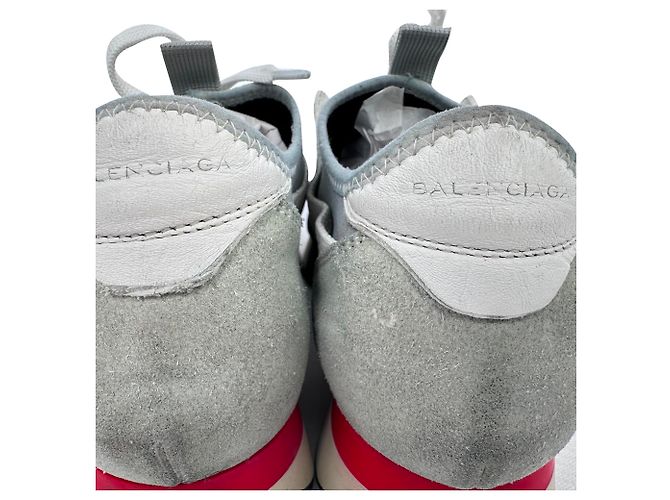 Everyday Balenciaga Race Runner Sneaker aus weißem Leder und Mesh - Ansicht 8
