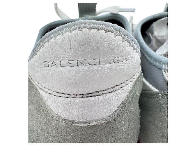 Everyday Balenciaga Race Runner Sneaker aus weißem Leder und Mesh - Ansicht 9