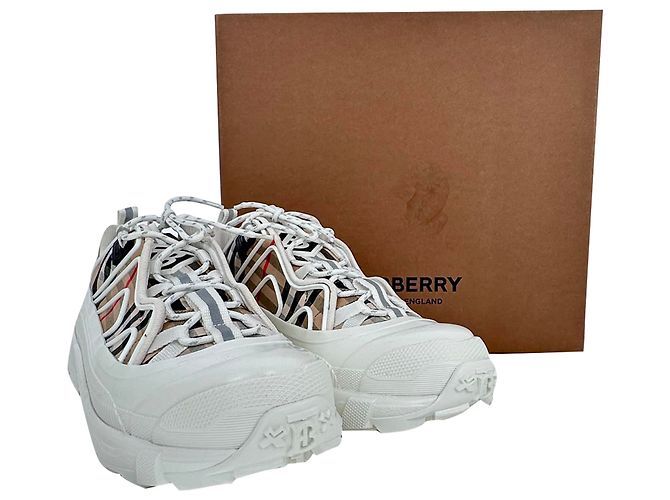 Burberry Arthur Vintage Check Sneaker aus beigem Canvas - Ansicht 12