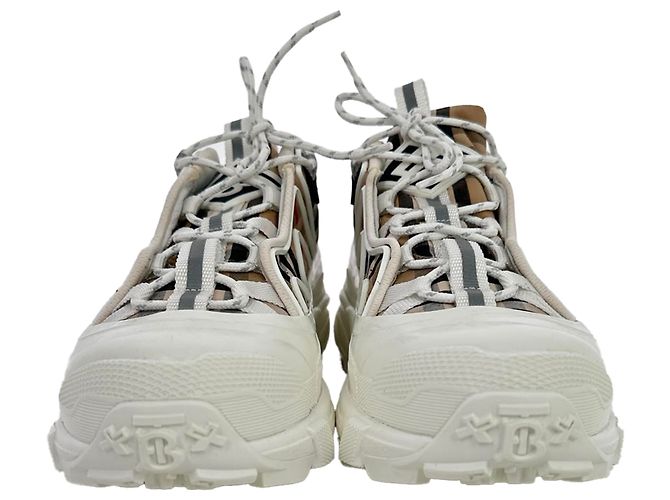 Burberry Arthur Vintage Check Sneaker aus beigem Canvas - Ansicht 2