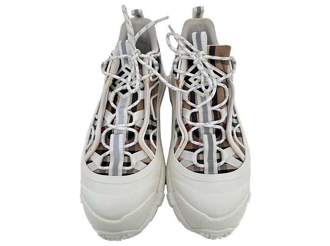 Burberry Arthur Vintage Check Sneaker aus beigem Canvas - Ansicht 4
