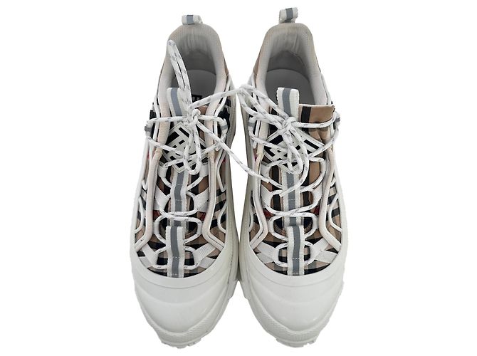 Burberry Arthur Vintage Check Sneaker aus beigem Canvas - Ansicht 5