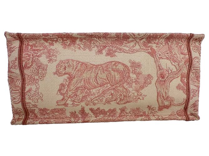 Sac Dior Book Tote Medium Toile de Jouy Brodé en Toile Rose - vue 9