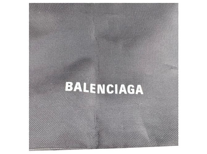 Balenciaga Track Sneaker aus schwarzem Nylon - Ansicht 17
