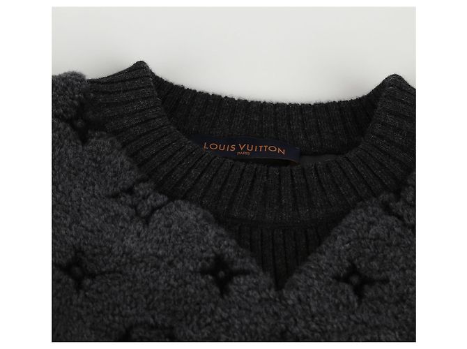 Louis Vuitton Graues Shearling Monogram Crewneck T-Shirt in Größe Xxl - Ansicht 5