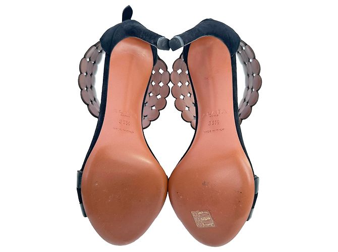 Sandali con tacco T-Strap festonati Alaïa in camoscio nero - vista 15