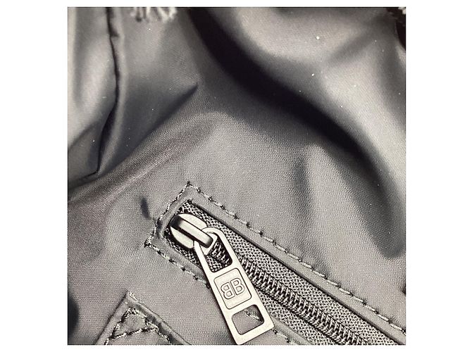 Balenciaga Small Army Tote Bag aus schwarzem Polyamid - Ansicht 10