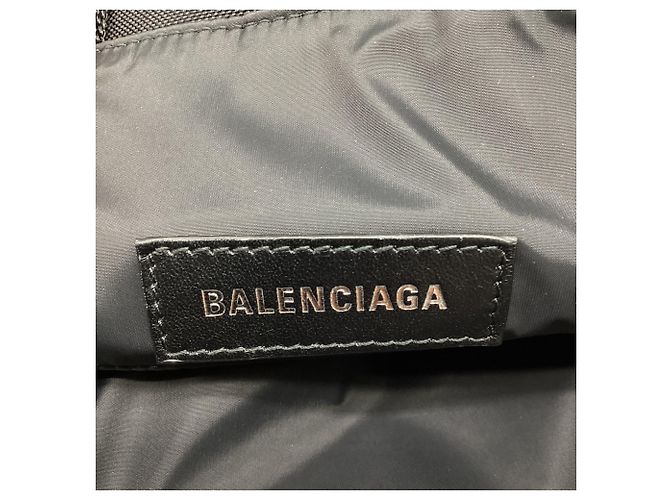 Balenciaga Small Army Tote Bag aus schwarzem Polyamid - Ansicht 12