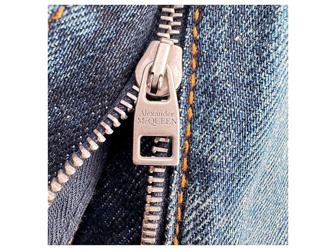 Vaqueros Boyfriend desgastados Alexander McQueen en algodón azul - vista 6