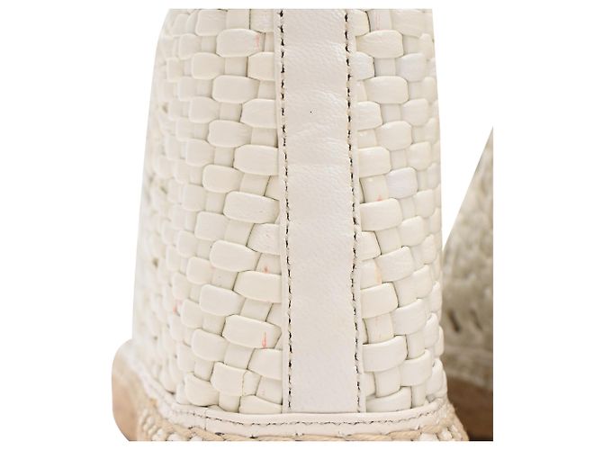 Céline Stivaletti espadrillas intrecciati con lacci Celine in pelle bianca Bianco - vista 16