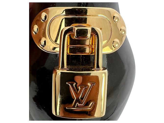 Décolleté aperte Louis Vuitton con dettaglio lucchetto e ritagli in pelle verniciata nera Nero - vista 16
