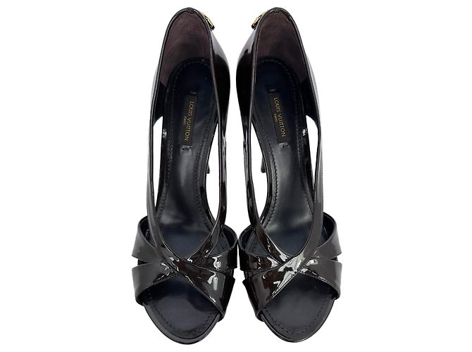Décolleté aperte Louis Vuitton con dettaglio lucchetto e ritagli in pelle verniciata nera Nero - vista 4