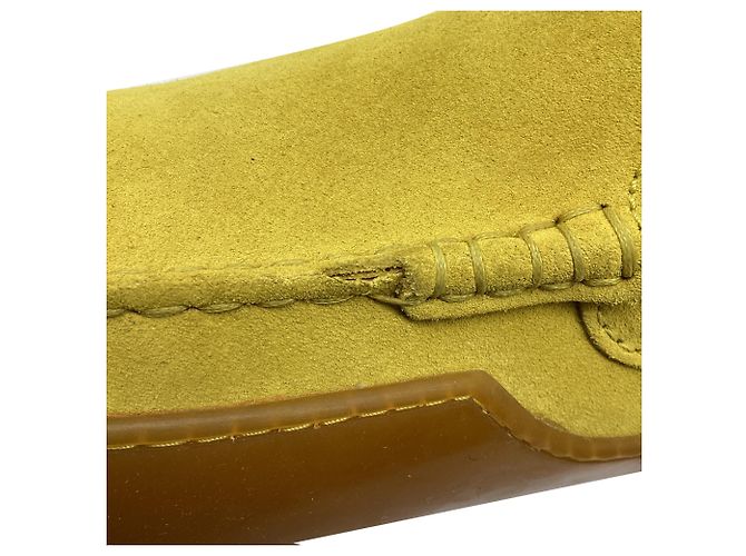 Mocassini Tod's in suede giallo con suola in gomma - vista 7