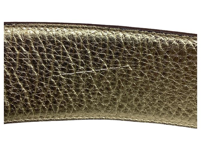 Cinto Versace com fivela Medusa em couro dourado metálico - vista 4