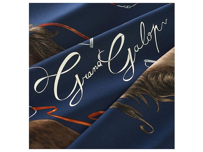 Hermès Grand Galop Seidentuch Bleu Marine Cuir Caramel Braun - Ansicht 5