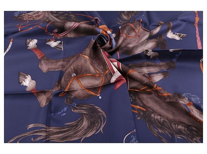 Hermès Grand Galop Seidentuch Bleu Marine Cuir Caramel Braun - Ansicht 7