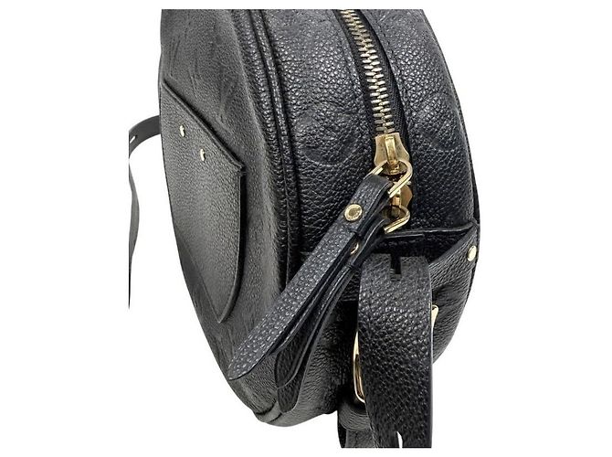 Louis Vuitton Borsa crossbody Boulogne Souple in pelle Epi nera Nero - vista 8