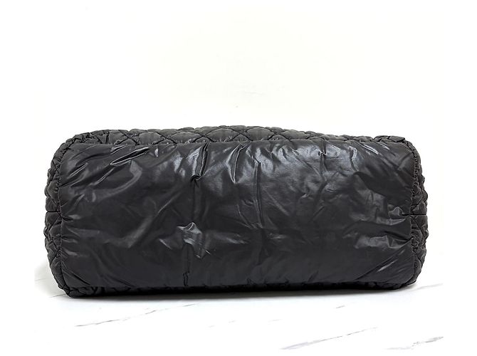 Chanel Saco Tote Cocoon Acolchoado Black Preto - vista 9