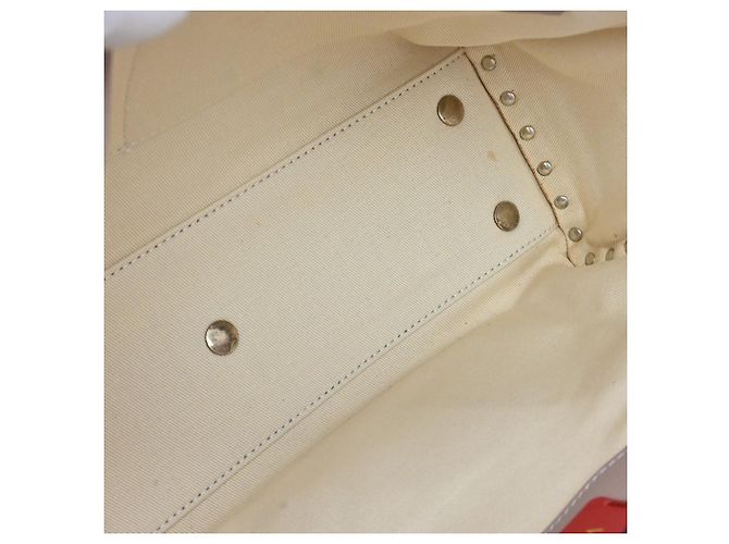 Valentino Garavani Rockstud Top Handle Leather Small Beige - vista 3