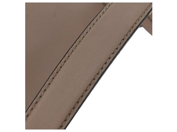 Valentino Garavani Rockstud Top Handle Leather Small Beige - vista 6